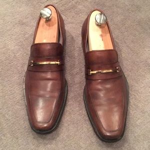 Hugo Boss men’s dress shoes